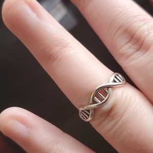 DNA ring